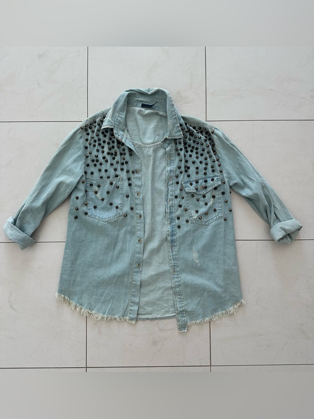 100% Cotton Women’s Studded Denim/Jean Shirt Grunge - M